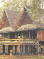 maison traditionnelle thaï